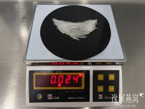揭秘发霉的燕窝泡发后是什么样子(鉴别发霉燕窝)