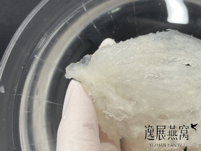 刚买的燕窝上有幼毛正常吗?吃了会对身体有害吗?