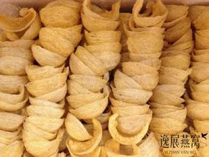 揭秘燕窝颜色偏黄是什么原因造成的,天然燕窝都是什么颜色正常
