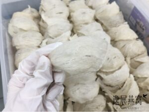 告诉你一盏燕窝分几次吃合适?一次吃一盏燕窝会营养过剩吗
